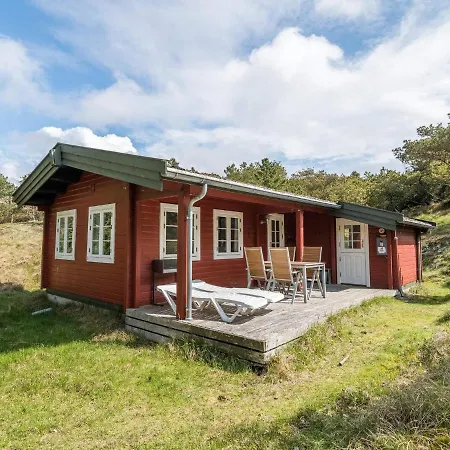 度假居 Scenic Log Cabin In Rindby-By Traum